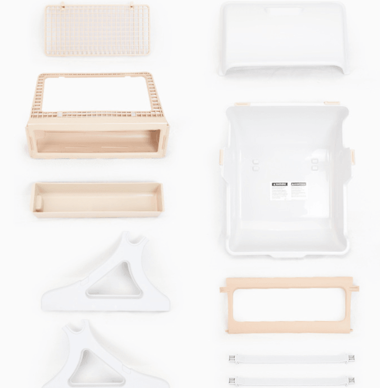 Sleek Kitty Corner Cat Litter Box